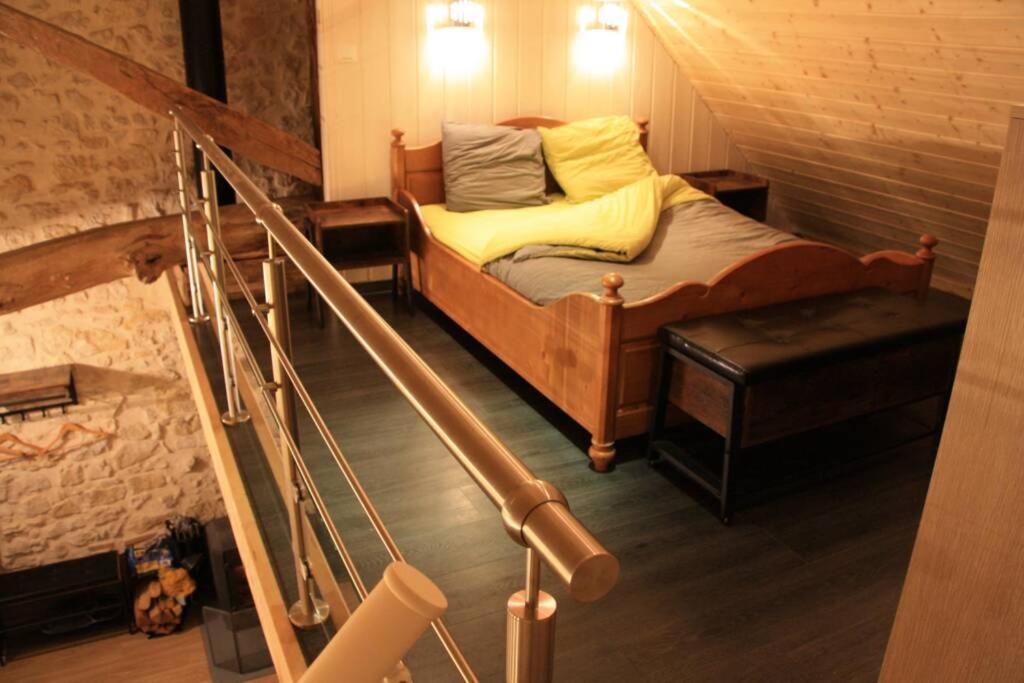 Le Portougais, Chalet A Chanaz, La Petite Venise Savoyarde 외부 사진